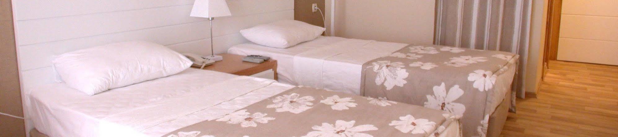 Kortan Hotel Тургутрейс Екстер'єр фото