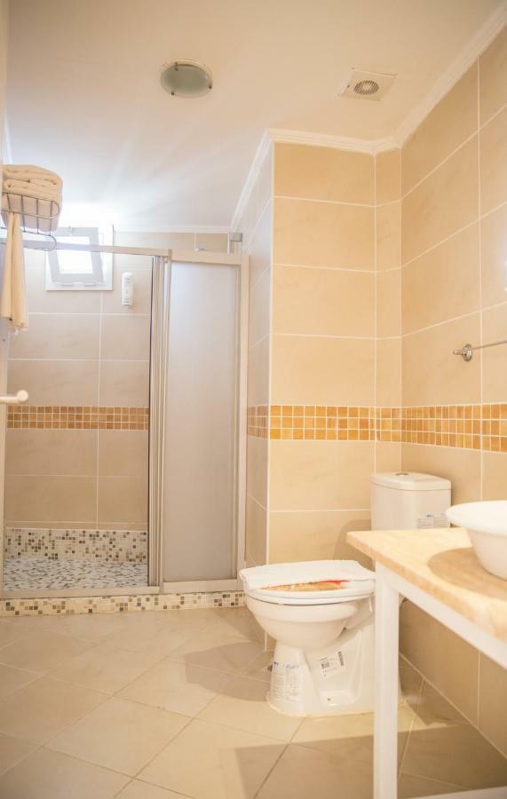 Kortan Hotel Тургутрейс Екстер'єр фото